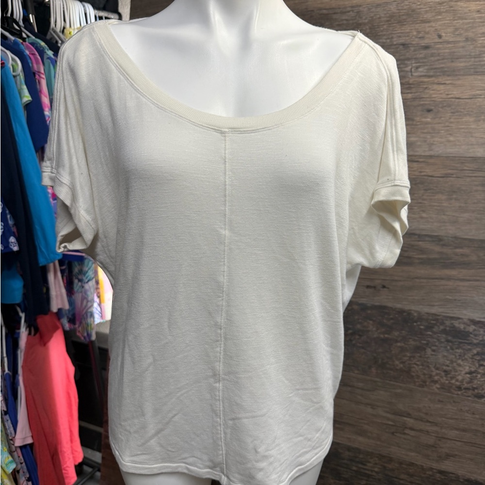 Daily Practice Elegant Cream Short Sleeve Top